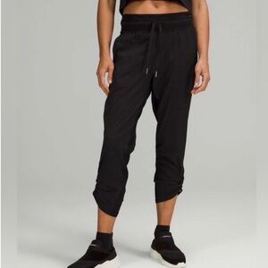 Lululemon Black Cropped Dance Studio Mid-Rise Pants in Size 10